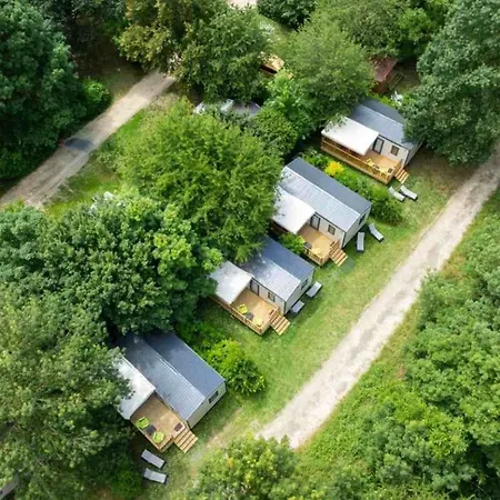 Tente Confortable - 4 Pers. - Api-1-52-2628 Concourson-sur-Layon
